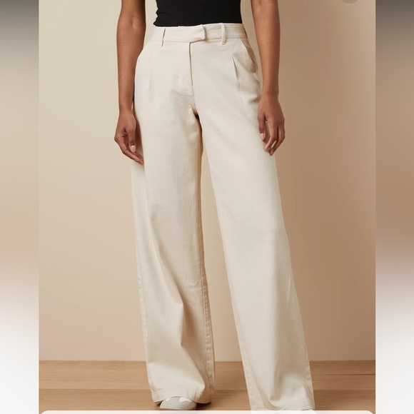 American Eagle Dreamy Drape Stretch Poppy Trouser. Ivory. Size 14 Short. - Picture 1 of 12